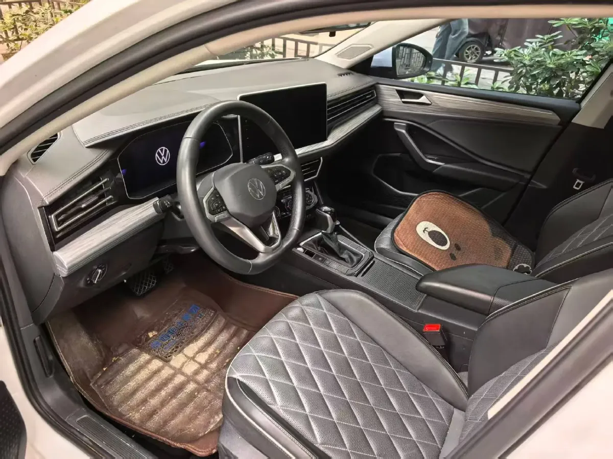 2023 Volkswagen Sagitar 1.5T 160HP L4 7DCT,autocango,china used car exporter,china ev exporter,chinese used car exporter,chinese used ev exporter