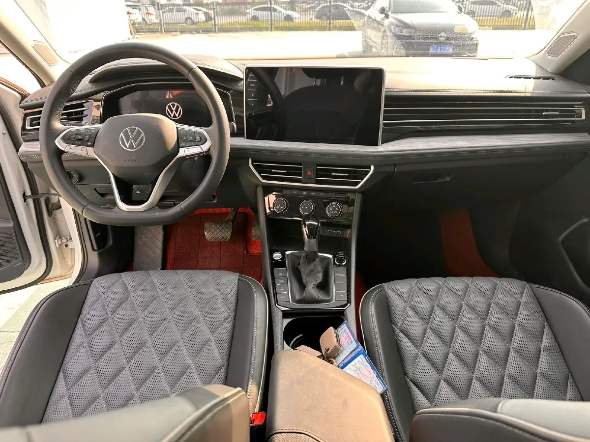 2023 Volkswagen Sagitar 1.5T 160HP L4 7DCT,autocango,china used car exporter,china ev exporter,chinese used car exporter,chinese used ev exporter