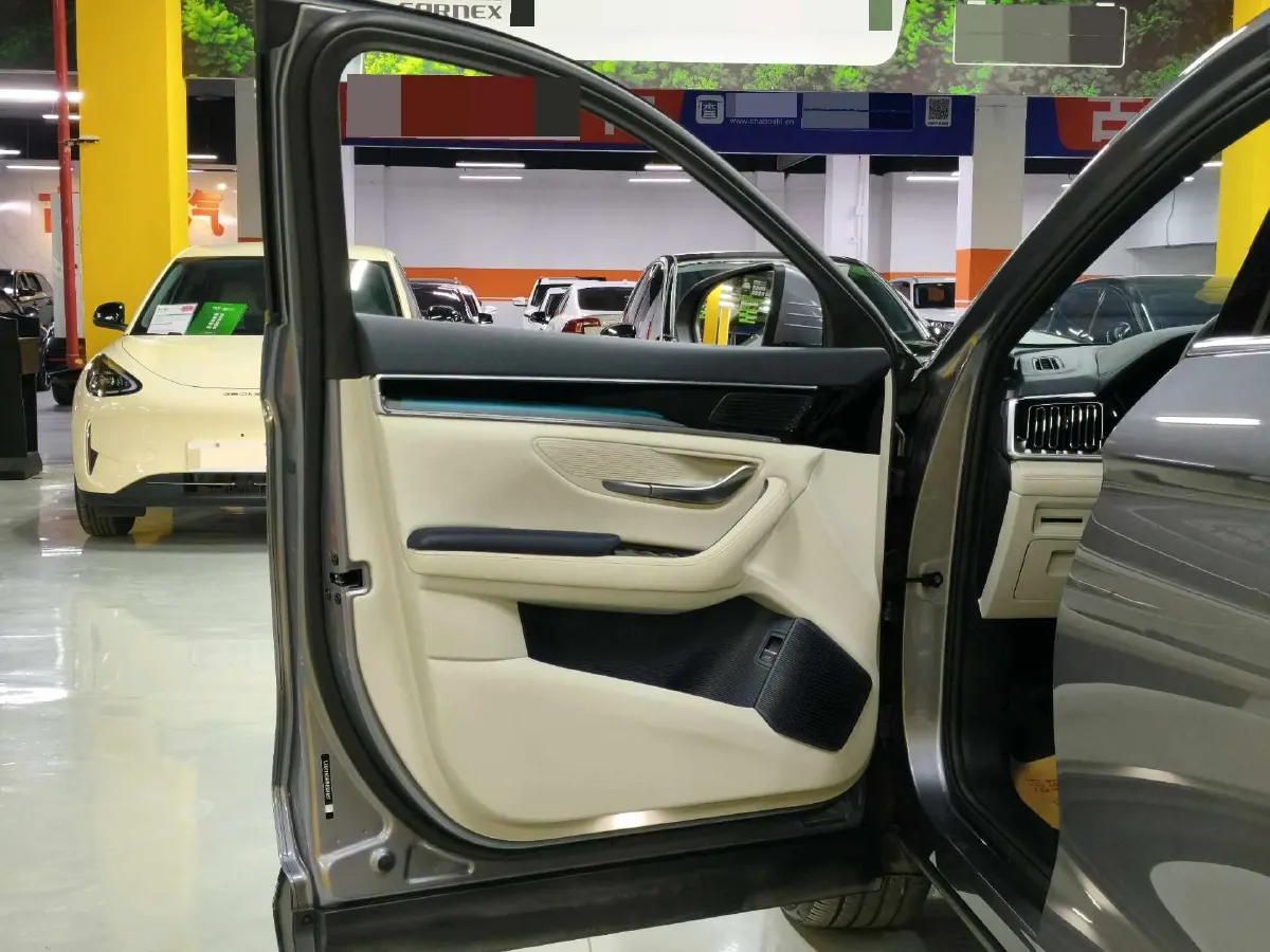 2021 Geely JiaJi 1.5T 177HP L3 7DCT PHEV 11.3KWH,autocango,china used car exporter,china ev exporter,chinese used car exporter,chinese used ev exporter