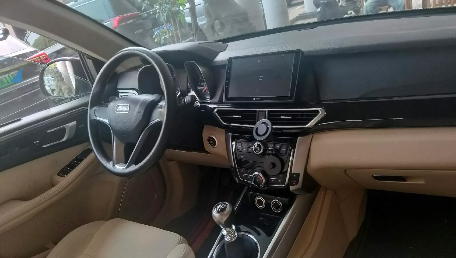 2017 Zotye Damy X5 1.5T 163HP L4 5MT,autocango,china used car exporter,china ev exporter,chinese used car exporter,chinese used ev exporter