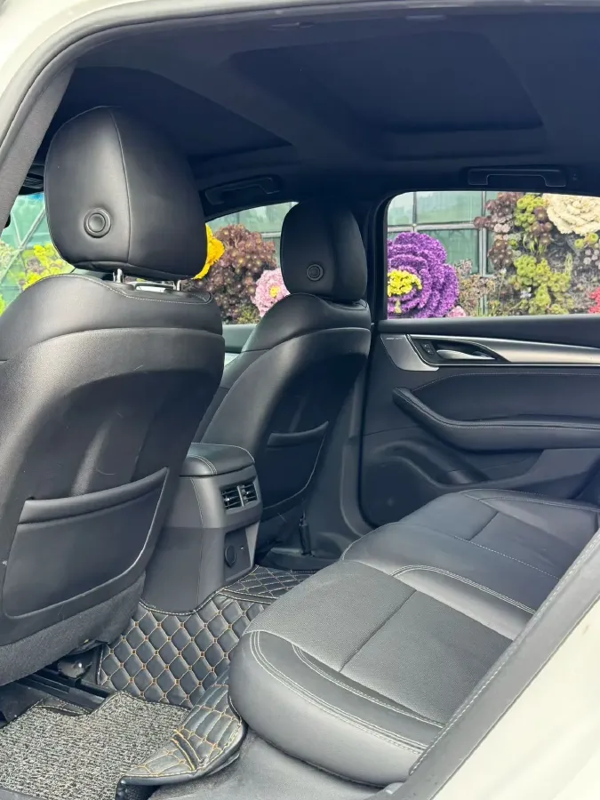 2022 Cadillac CT5 2.0T 237HP L4 10AT,autocango,china used car exporter,china ev exporter,chinese used car exporter,chinese used ev exporter