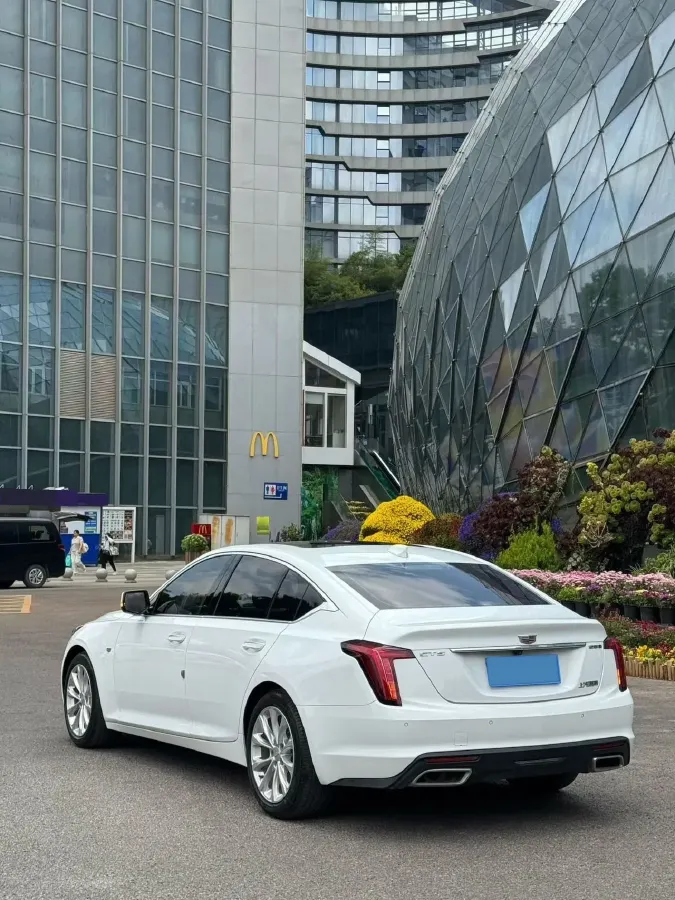 2022 Cadillac CT5 2.0T 237HP L4 10AT,autocango,china used car exporter,china ev exporter,chinese used car exporter,chinese used ev exporter