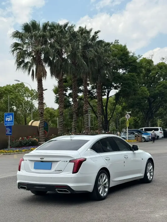 2022 Cadillac CT5 2.0T 237HP L4 10AT,autocango,china used car exporter,china ev exporter,chinese used car exporter,chinese used ev exporter