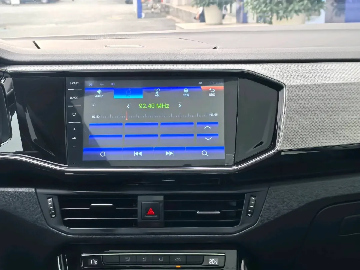 2019 Jeep Cherokee 2.0T 234HP L4 9AT,autocango,china used car exporter,china ev exporter,chinese used car exporter,chinese used ev exporter