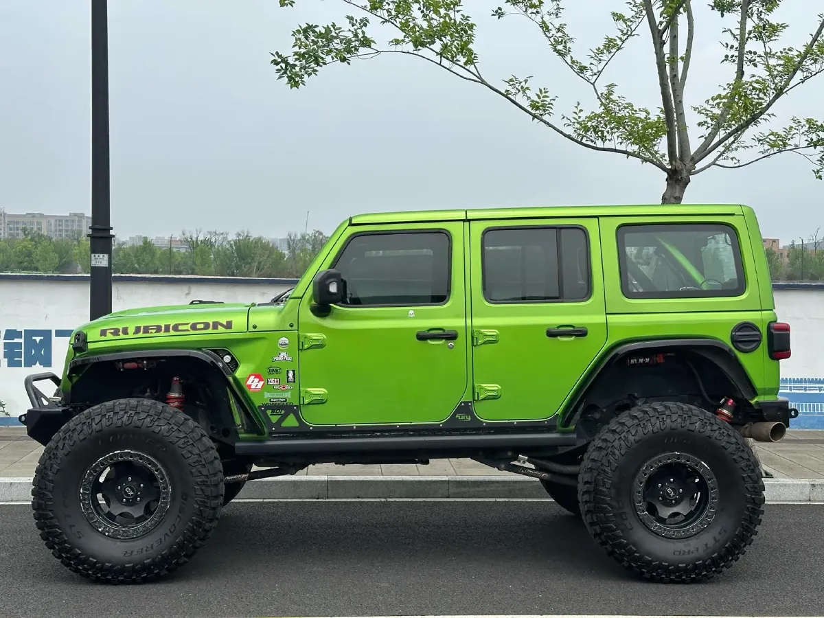 2019 Jeep Wrangler 2.0T 266HP L4 8AT,autocango,china used car exporter,china ev exporter,chinese used car exporter,chinese used ev exporter