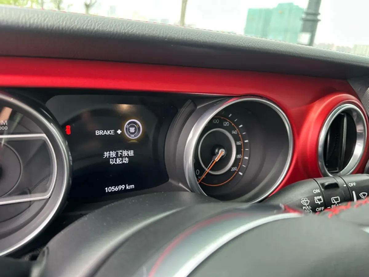 2019 Jeep Wrangler 2.0T 266HP L4 8AT,autocango,china used car exporter,china ev exporter,chinese used car exporter,chinese used ev exporter