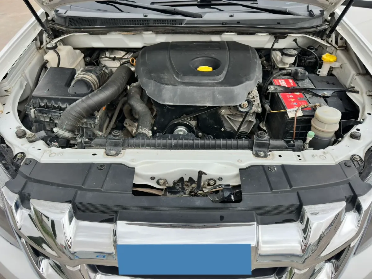 2020 Isuzu LingTuo 2.5T 150HP L4 6AT,autocango,china used car exporter,china ev exporter,chinese used car exporter,chinese used ev exporter