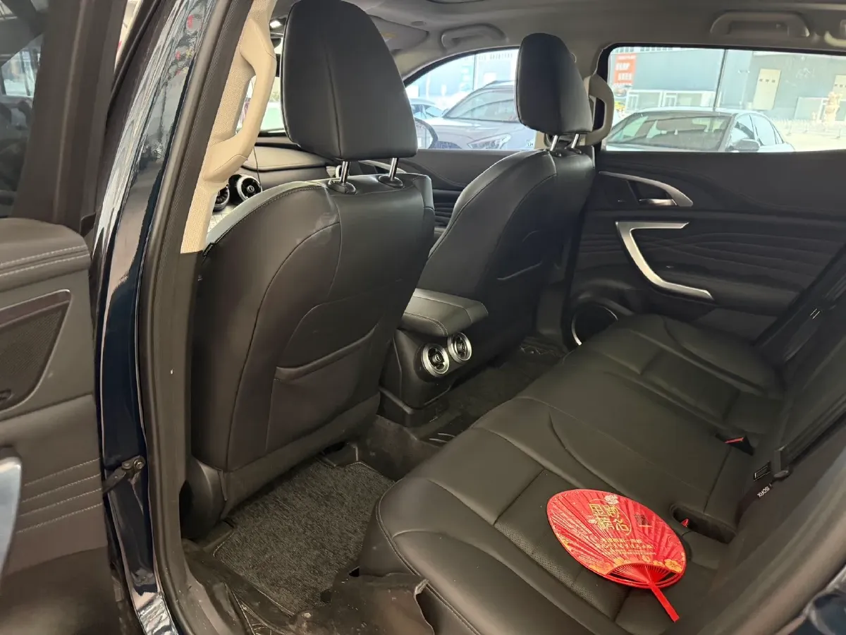 2020 WEY VV7 GT 2.0T 227HP L4 7DCT,autocango,china used car exporter,china ev exporter,chinese used car exporter,chinese used ev exporter