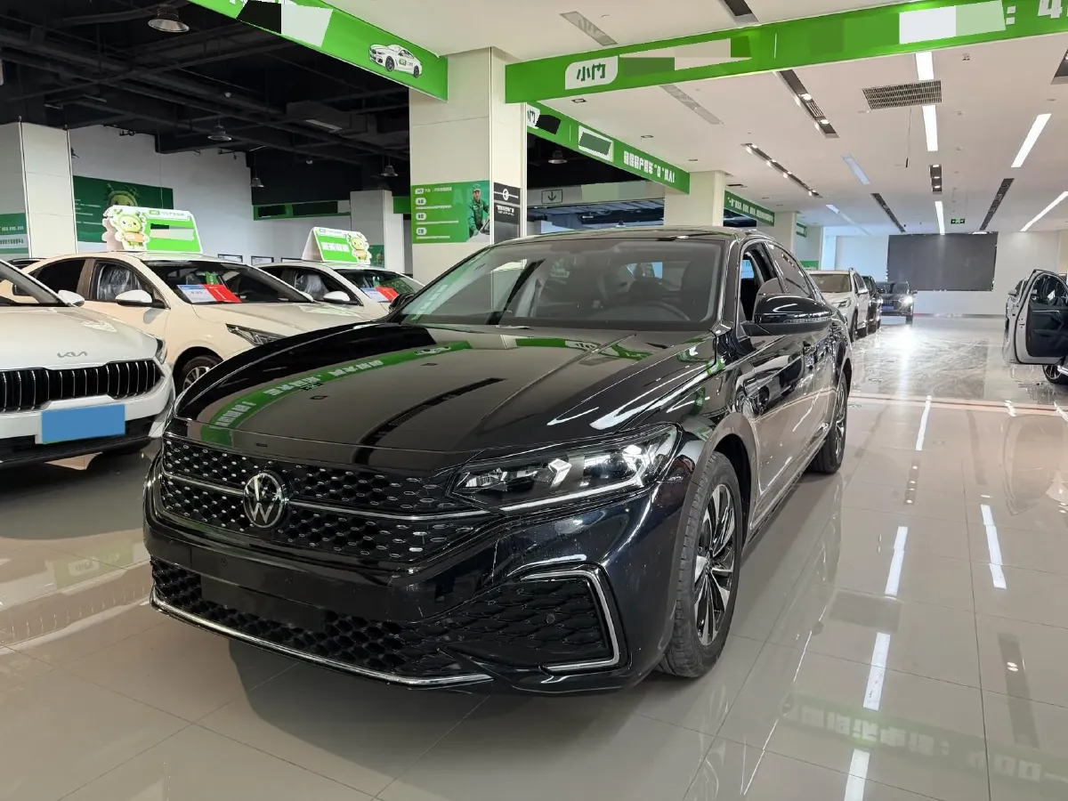 2023 Volkswagen Passat 1.4T 150HP L4 7DCT,autocango,china used car exporter,china ev exporter,chinese used car exporter,chinese used ev exporter