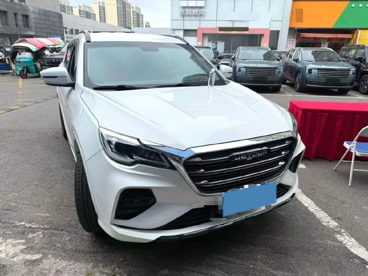 2022 Jetour X70M 1.5T 156HP L4 6MT,autocango,china used car exporter,china ev exporter,chinese used car exporter,chinese used ev exporter