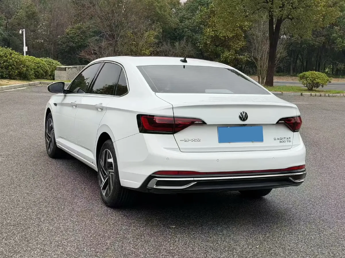 2023 Volkswagen Sagitar 1.5T 160HP L4 7DCT,autocango,china used car exporter,china ev exporter,chinese used car exporter,chinese used ev exporter