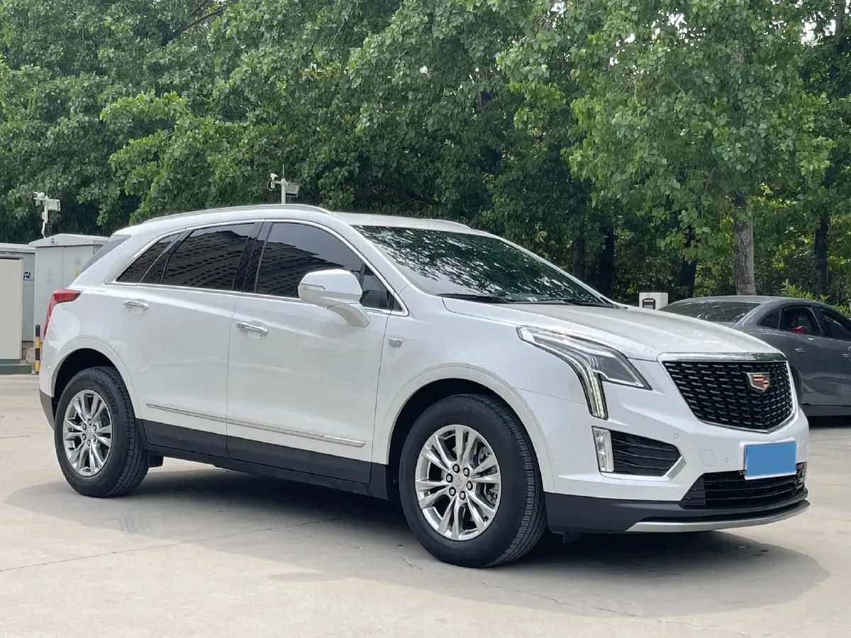 2023 Cadillac XT5 2.0T 237HP L4 9AT,autocango,china used car exporter,china ev exporter,chinese used car exporter,chinese used ev exporter