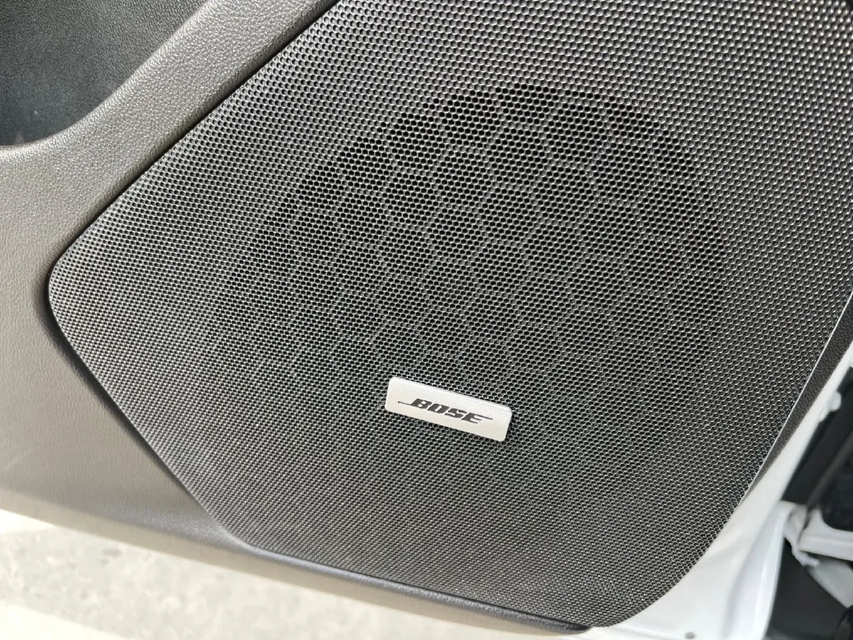 2023 Cadillac XT5 2.0T 237HP L4 9AT,autocango,china used car exporter,china ev exporter,chinese used car exporter,chinese used ev exporter