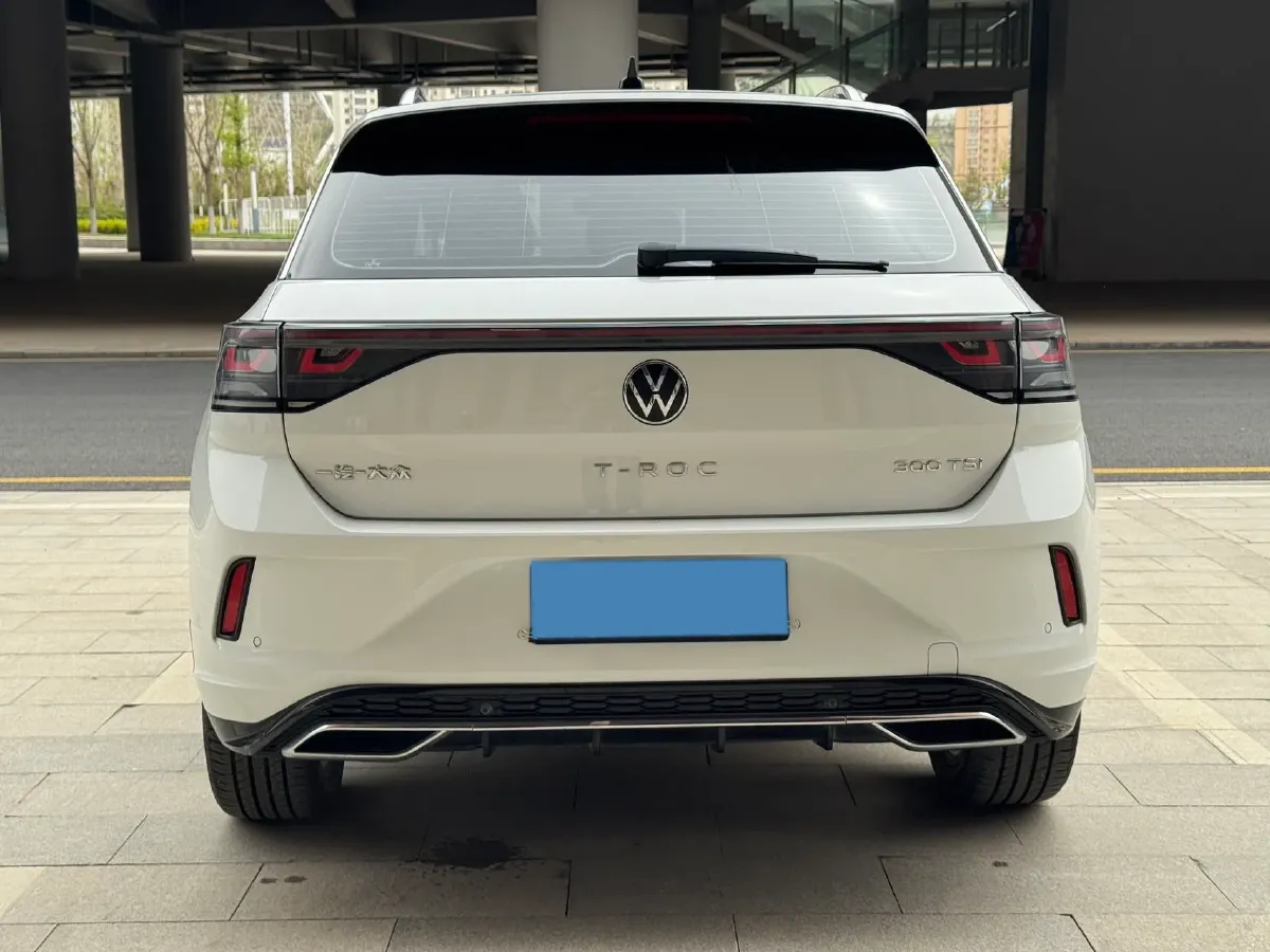 2023 Volkswagen T-Roc 1.5T 160HP L4 7DCT,autocango,china used car exporter,china ev exporter,chinese used car exporter,chinese used ev exporter