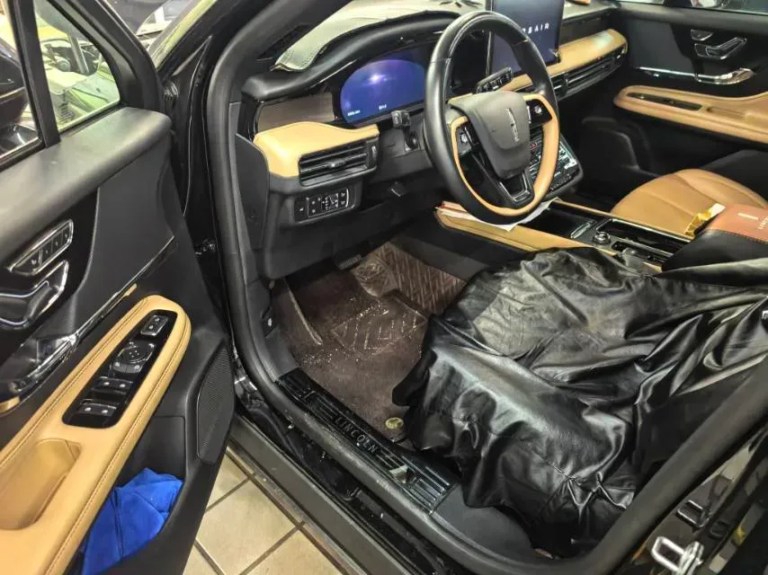 2022 Lincoln Corsair 2.0T 245HP L4 8AT,autocango,china used car exporter,china ev exporter,chinese used car exporter,chinese used ev exporter