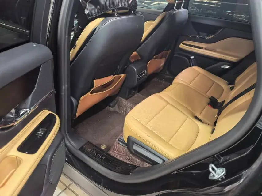 2022 Lincoln Corsair 2.0T 245HP L4 8AT,autocango,china used car exporter,china ev exporter,chinese used car exporter,chinese used ev exporter