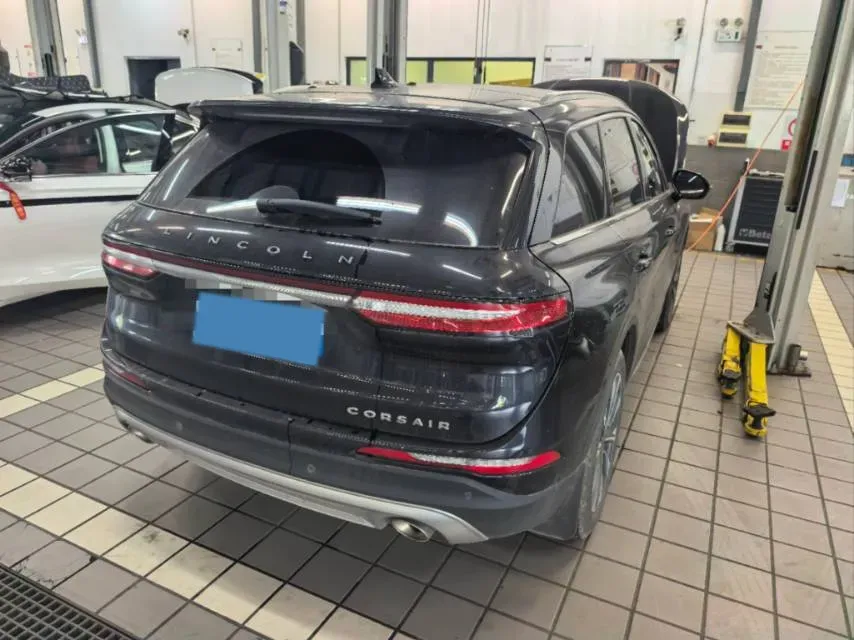 2022 Lincoln Corsair 2.0T 245HP L4 8AT,autocango,china used car exporter,china ev exporter,chinese used car exporter,chinese used ev exporter