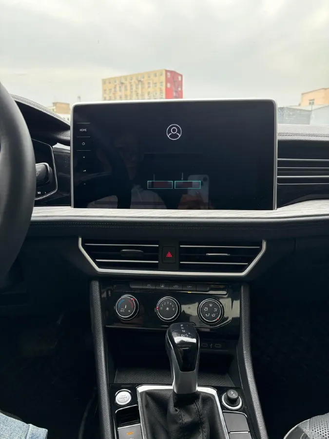 2023 Volkswagen Sagitar 1.5T 160HP L4 7DCT,autocango,china used car exporter,china ev exporter,chinese used car exporter,chinese used ev exporter