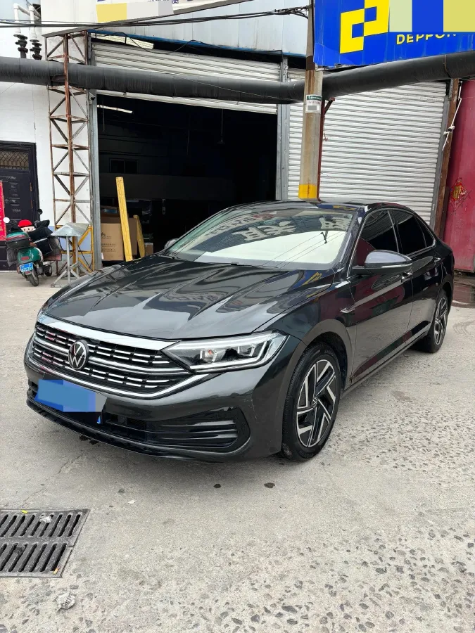 2023 Volkswagen Sagitar 1.5T 160HP L4 7DCT,autocango,china used car exporter,china ev exporter,chinese used car exporter,chinese used ev exporter