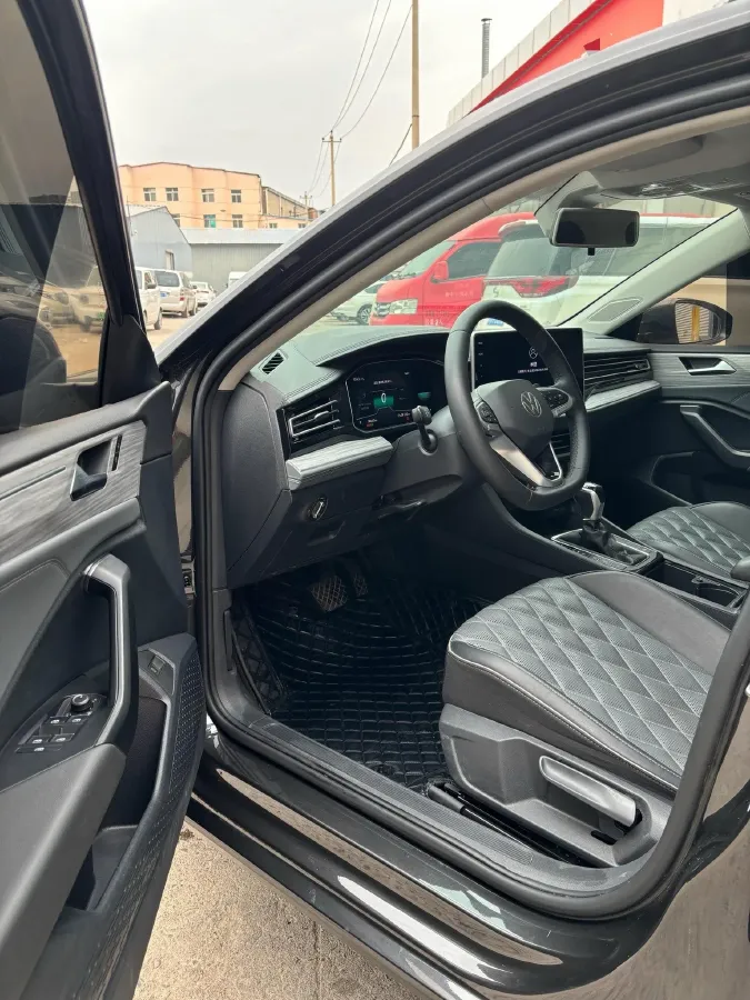 2023 Volkswagen Sagitar 1.5T 160HP L4 7DCT,autocango,china used car exporter,china ev exporter,chinese used car exporter,chinese used ev exporter