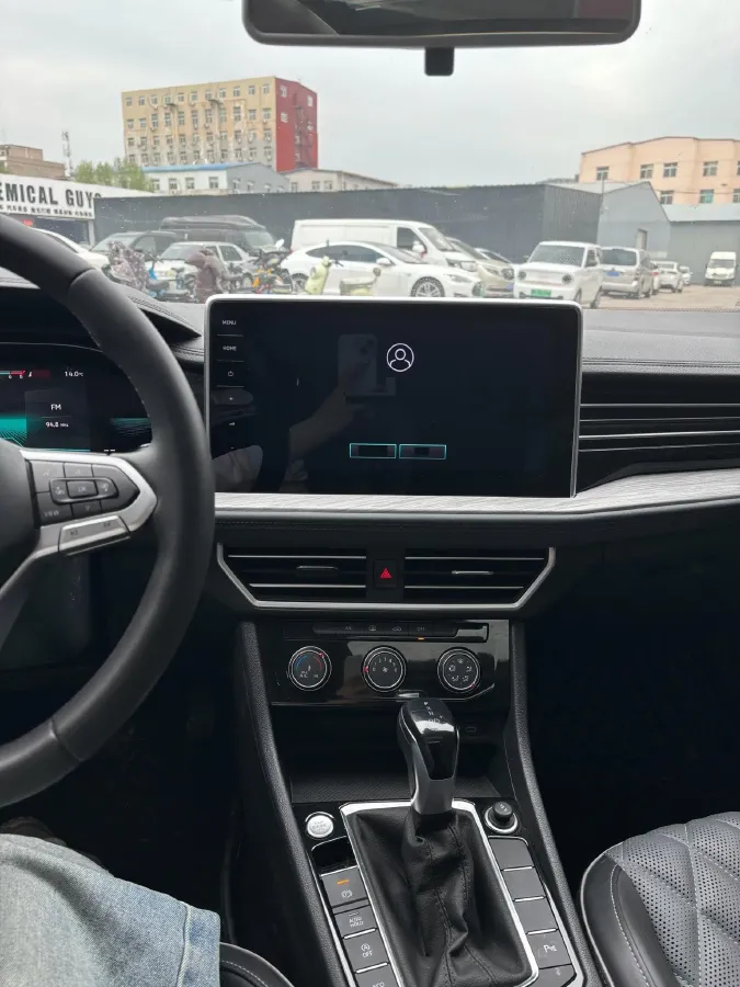 2023 Volkswagen Sagitar 1.5T 160HP L4 7DCT,autocango,china used car exporter,china ev exporter,chinese used car exporter,chinese used ev exporter