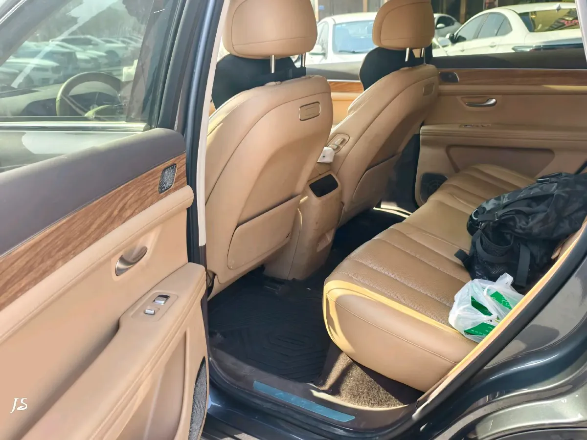 2024 AITO AITO M7 1.5T 152HP L4 REEV 40KWH,autocango,china used car exporter,china ev exporter,chinese used car exporter,chinese used ev exporter