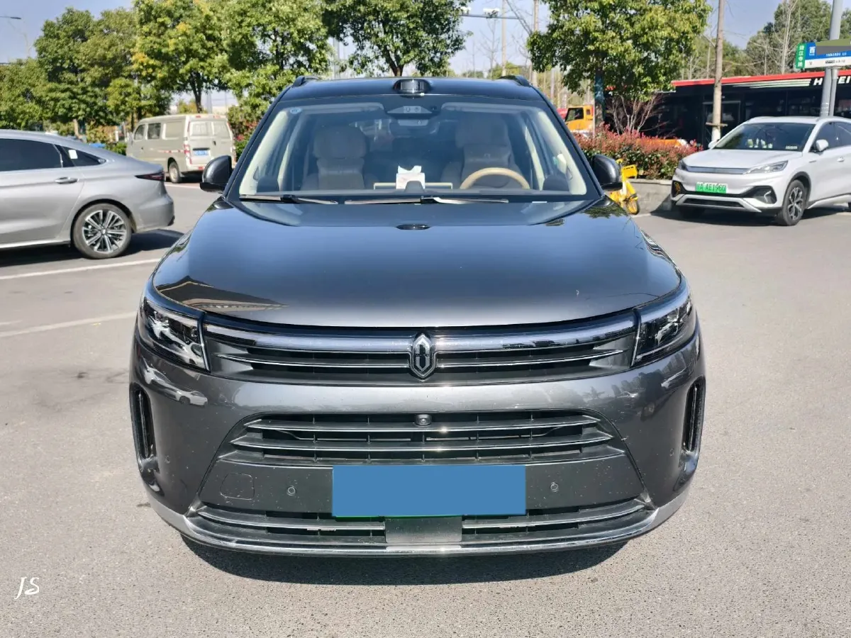 2024 AITO AITO M7 1.5T 152HP L4 REEV 40KWH,autocango,china used car exporter,china ev exporter,chinese used car exporter,chinese used ev exporter