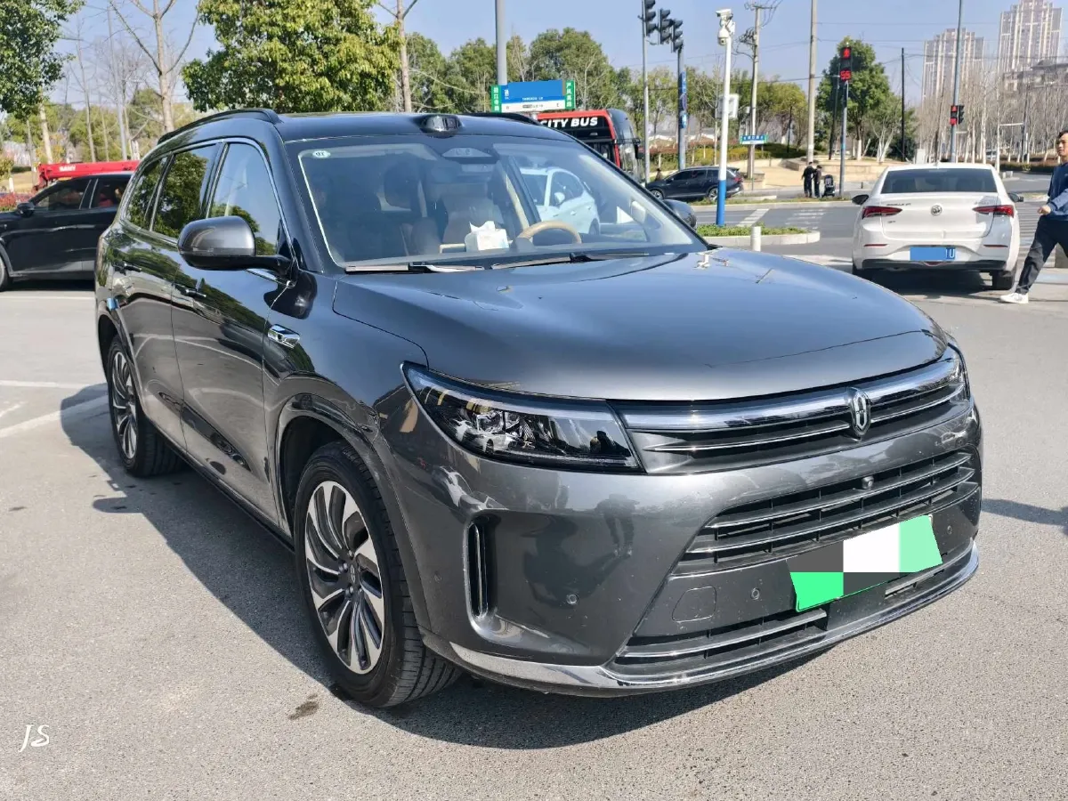 2024 AITO AITO M7 1.5T 152HP L4 REEV 40KWH,autocango,china used car exporter,china ev exporter,chinese used car exporter,chinese used ev exporter