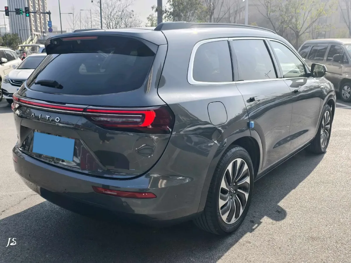 2024 AITO AITO M7 1.5T 152HP L4 REEV 40KWH,autocango,china used car exporter,china ev exporter,chinese used car exporter,chinese used ev exporter