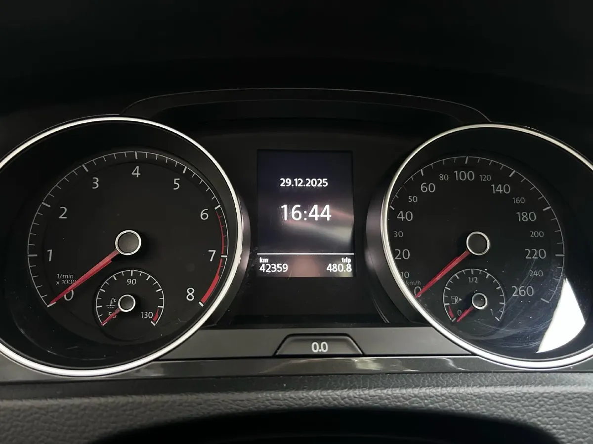 2019 Volkswagen Golf 1.2T 116HP L4 7DCT,autocango,china used car exporter,china ev exporter,chinese used car exporter,chinese used ev exporter