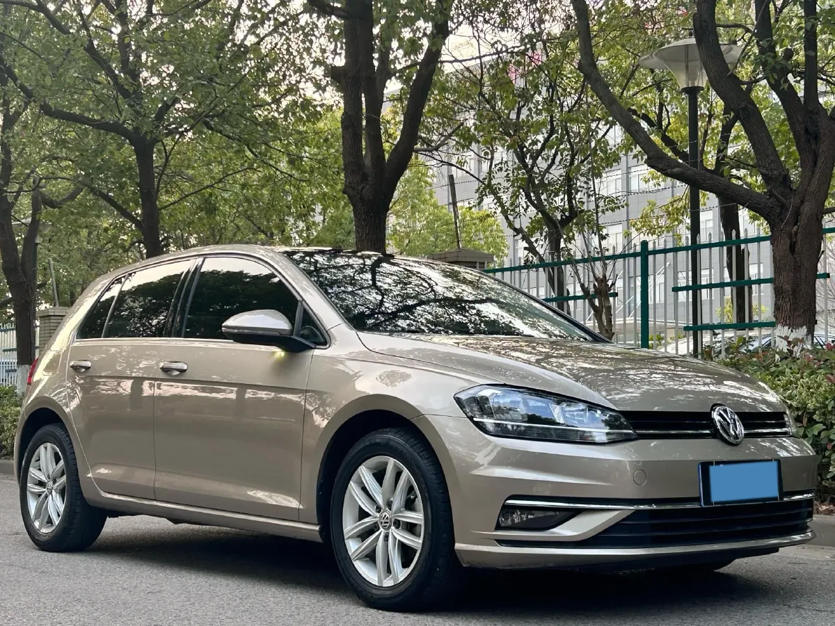 2019 Volkswagen Golf 1.2T 116HP L4 7DCT,autocango,china used car exporter,china ev exporter,chinese used car exporter,chinese used ev exporter