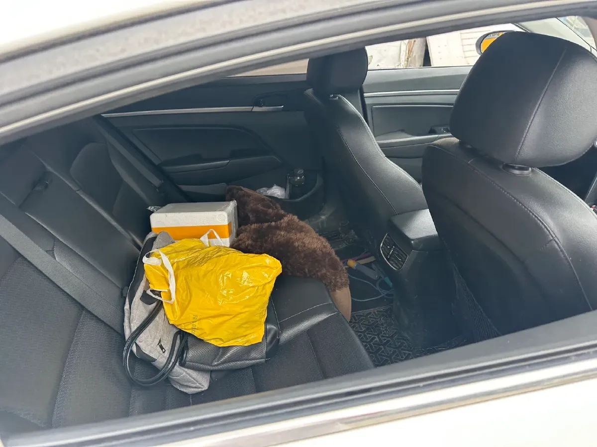 2020 Hyundai Elantra 1.5L 115HP L4 CVT,autocango,china used car exporter,china ev exporter,chinese used car exporter,chinese used ev exporter