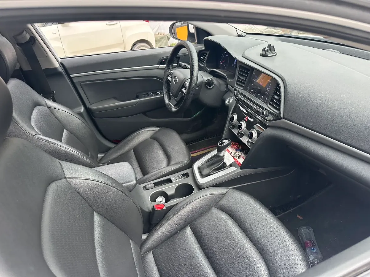2020 Hyundai Elantra 1.5L 115HP L4 CVT,autocango,china used car exporter,china ev exporter,chinese used car exporter,chinese used ev exporter