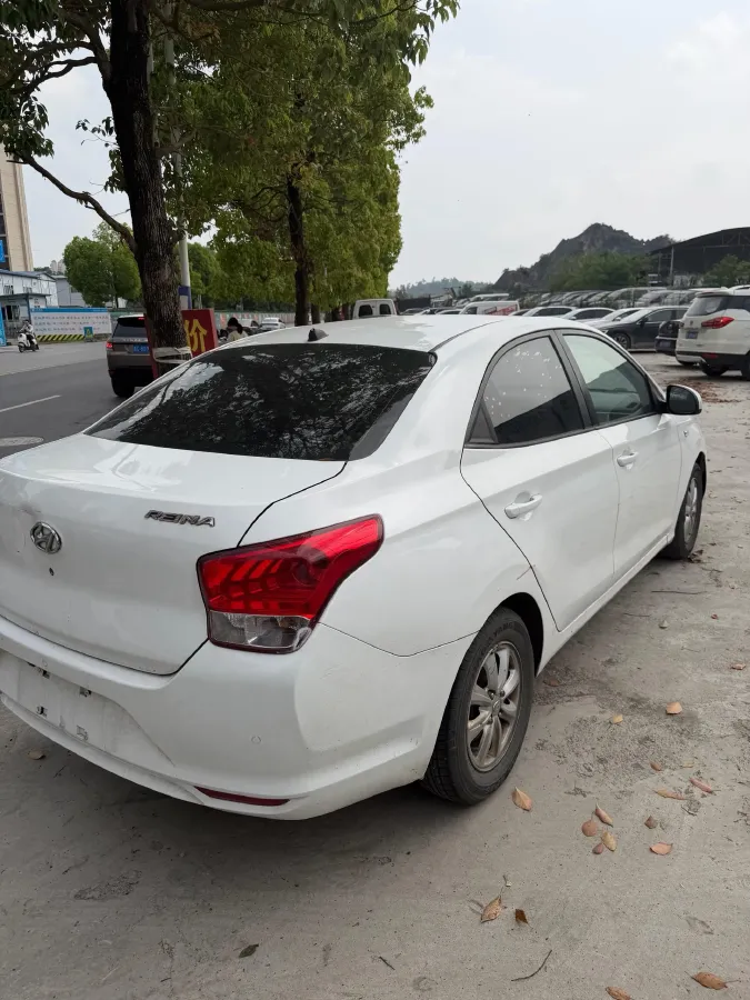 2017 Hyundai Reina 1.4L 95HP L4 4AT,autocango,china used car exporter,china ev exporter,chinese used car exporter,chinese used ev exporter