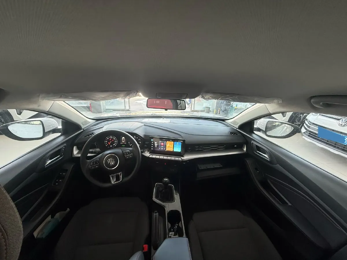 2023 MG 5 1.5L 129HP L4 5MT,autocango,china used car exporter,china ev exporter,chinese used car exporter,chinese used ev exporter