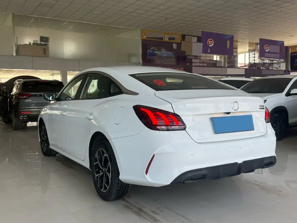 2023 MG 5 1.5L 129HP L4 5MT,autocango,china used car exporter,china ev exporter,chinese used car exporter,chinese used ev exporter