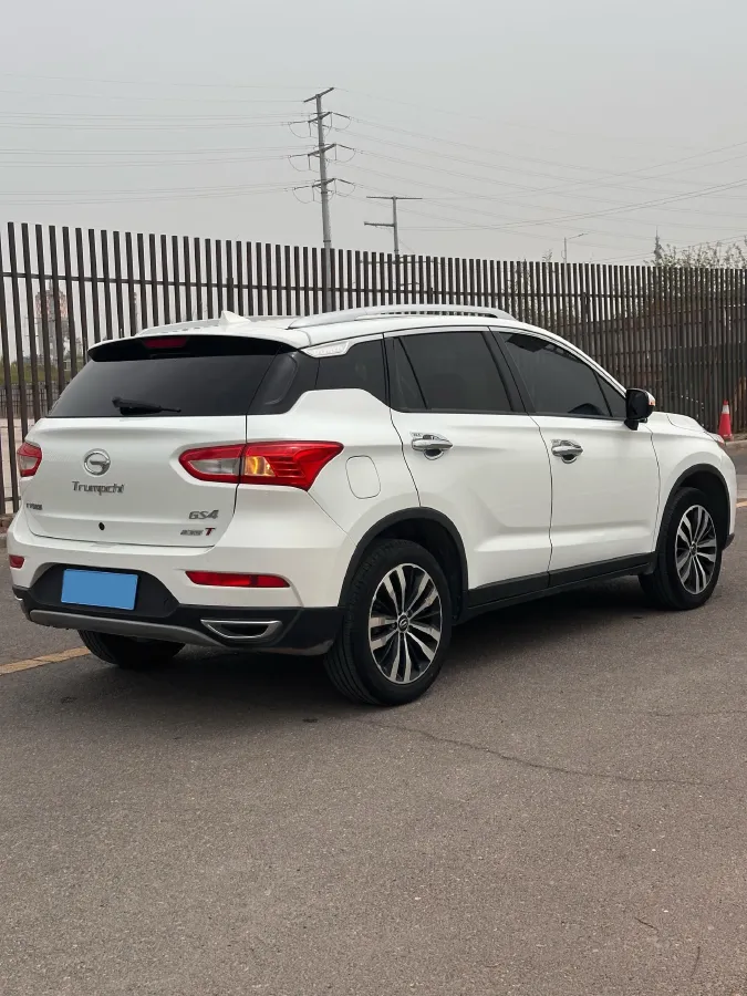 2018 GAC Trumpchi GS4 1.5T 152HP L4 6MT,autocango,china used car exporter,china ev exporter,chinese used car exporter,chinese used ev exporter