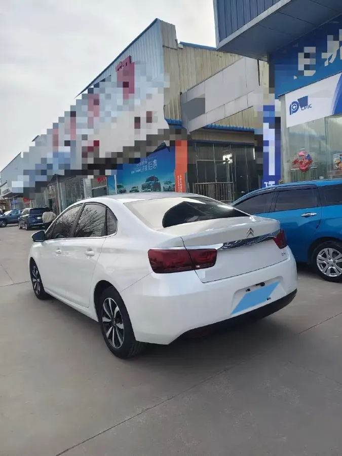 2018 Citroen C4 C-Quatre 1.6L 117HP L4 5MT,autocango,china used car exporter,china ev exporter,chinese used car exporter,chinese used ev exporter