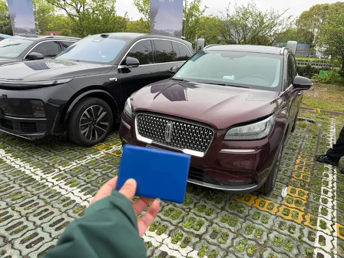 2020 Lincoln Corsair 2.0T 245HP L4 8AT,autocango,china used car exporter,china ev exporter,chinese used car exporter,chinese used ev exporter