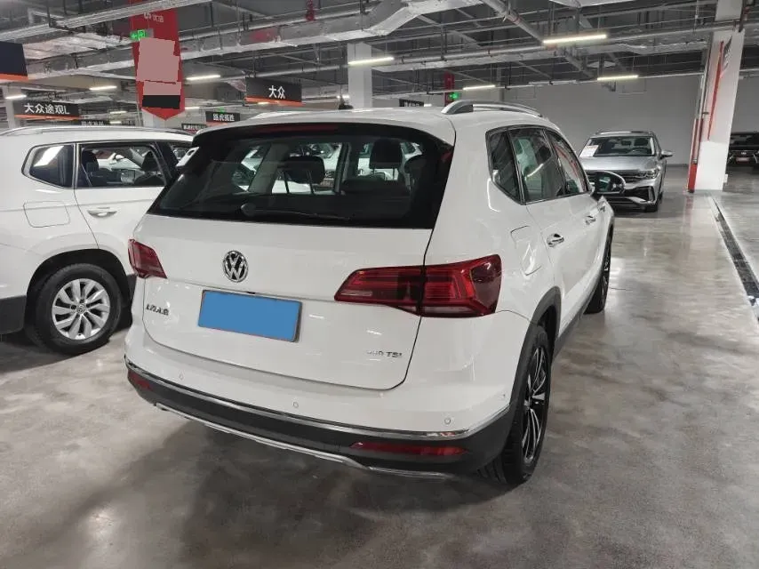 2019 Jeep Compass 1.3T 173HP L4 9AT,autocango,china used car exporter,china ev exporter,chinese used car exporter,chinese used ev exporter