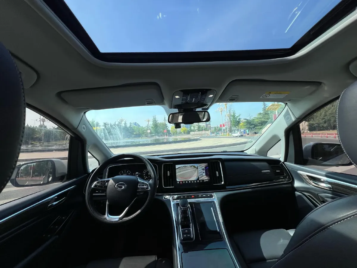 2021 GAC Trumpchi M8 2.0T 252HP L4 8AT,autocango,china used car exporter,china ev exporter,chinese used car exporter,chinese used ev exporter