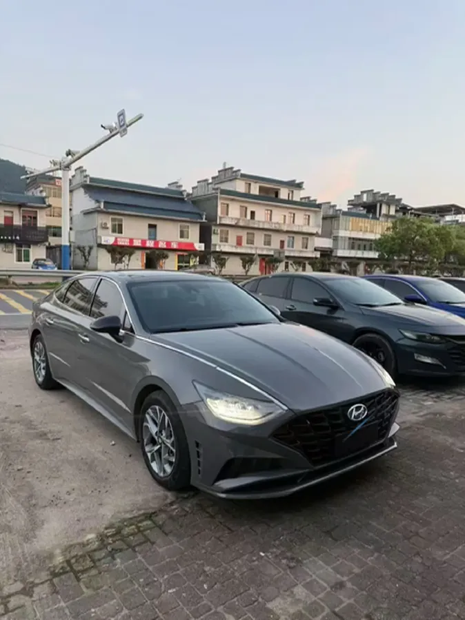 2020 Hyundai Sonata 1.5T 170HP L4 7DCT,autocango,china used car exporter,china ev exporter,chinese used car exporter,chinese used ev exporter