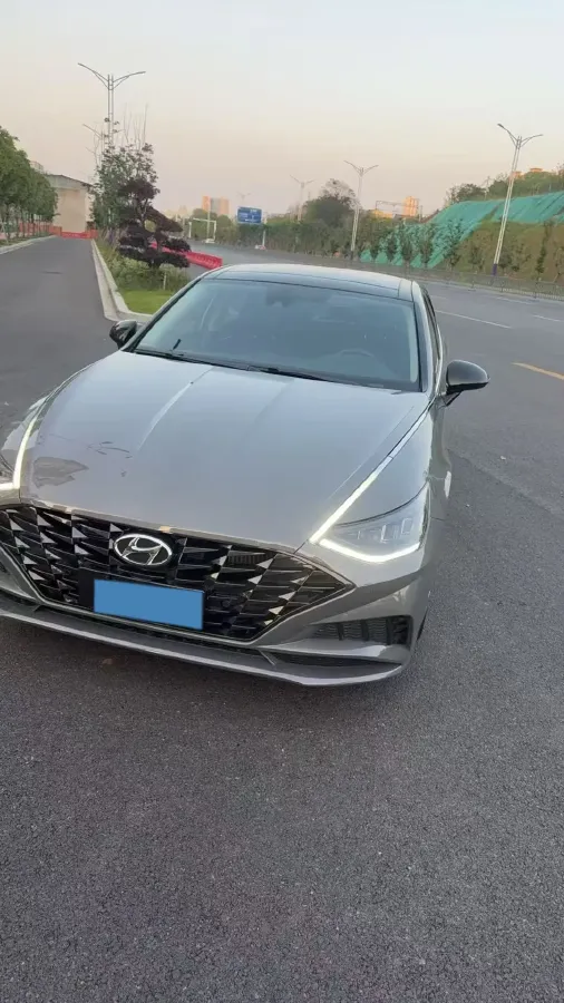 2020 Hyundai Sonata 1.5T 170HP L4 7DCT,autocango,china used car exporter,china ev exporter,chinese used car exporter,chinese used ev exporter
