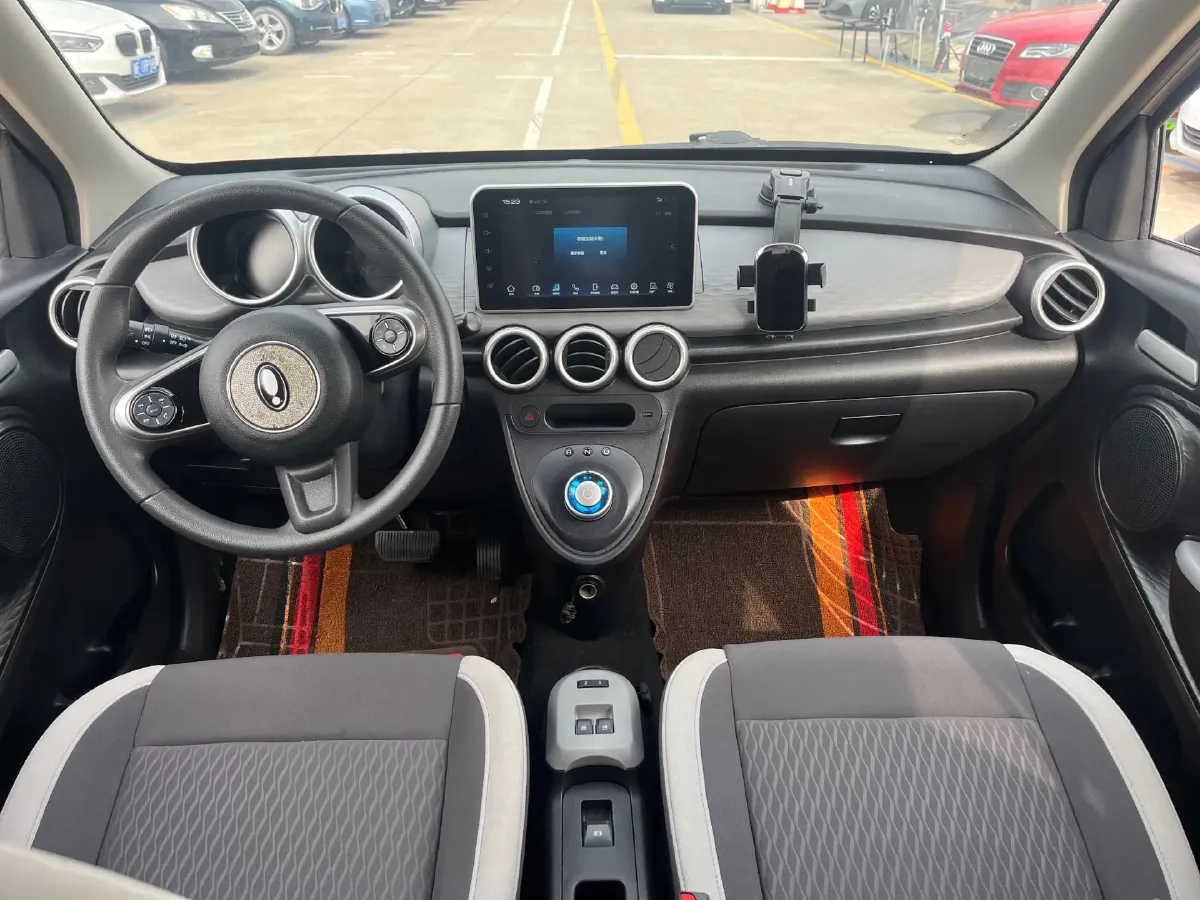 2022 Ora BlackCat BEV 30.3KWH,autocango,china used car exporter,china ev exporter,chinese used car exporter,chinese used ev exporter