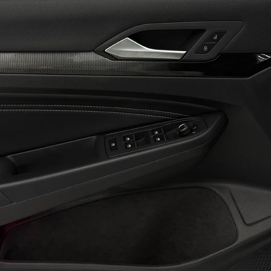 2023 Volkswagen Golf 1.4T 150HP L4 7DCT,autocango,china used car exporter,china ev exporter,chinese used car exporter,chinese used ev exporter