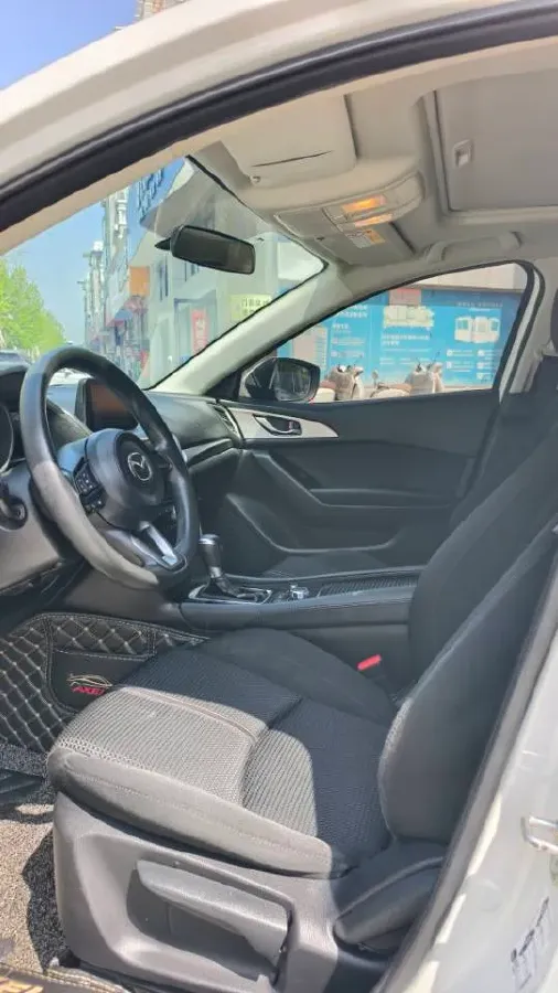 2017 Mazda 3 Axela 1.5L 117HP L4 6AT,autocango,china used car exporter,china ev exporter,chinese used car exporter,chinese used ev exporter