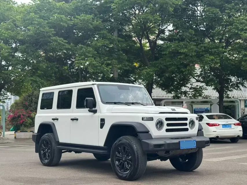 2025 212 212 T01 2.0T 252HP L4 8AT,autocango,china used car exporter,china ev exporter,chinese used car exporter,chinese used ev exporter