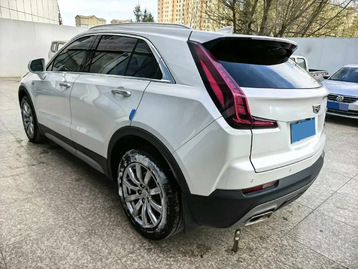 2021 Cadillac XT4 2.0T 237HP L4 9AT,autocango,china used car exporter,china ev exporter,chinese used car exporter,chinese used ev exporter