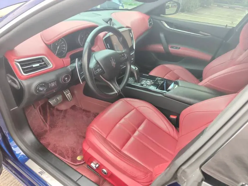 2023 Audi A8 3.0T 286HP V6 8AT,autocango,china used car exporter,china ev exporter,chinese used car exporter,chinese used ev exporter