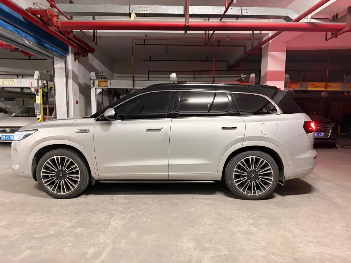 2024 AITO AITO M7 1.5T 152HP L4 REEV 40KWH,autocango,china used car exporter,china ev exporter,chinese used car exporter,chinese used ev exporter